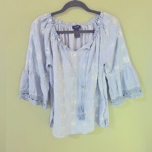 Ali Miles 100 percent linen embroidered blouse size small blue